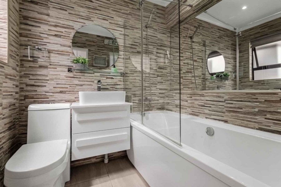 2 Bedroom Property for Sale in Lonehill Gauteng