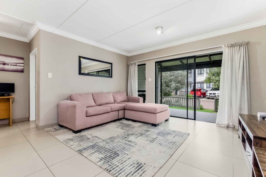 2 Bedroom Property for Sale in Broadacres Gauteng