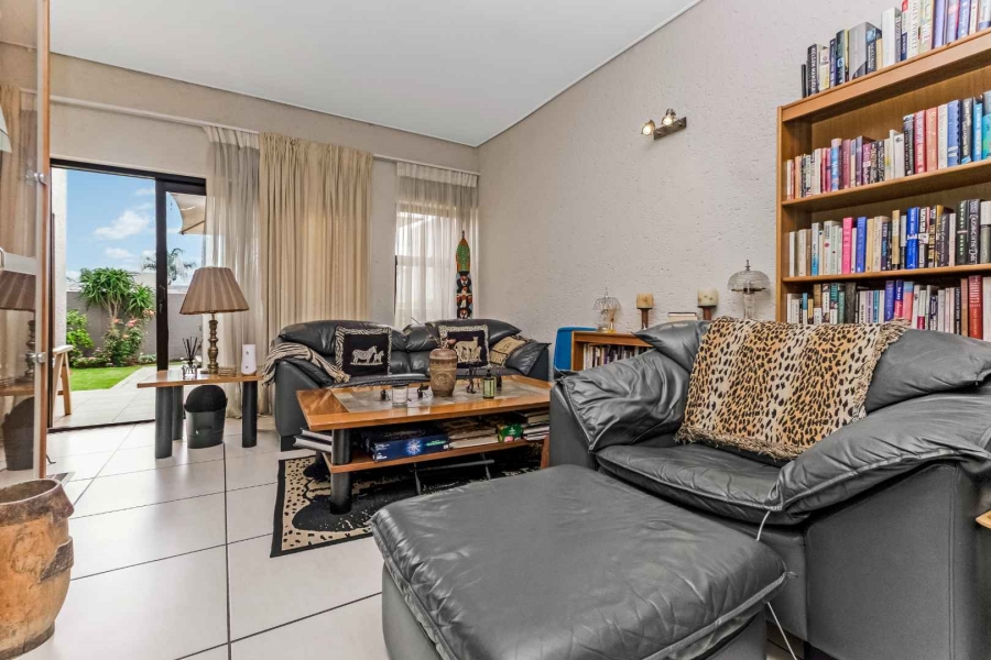 To Let 3 Bedroom Property for Rent in Fourways Gardens Gauteng