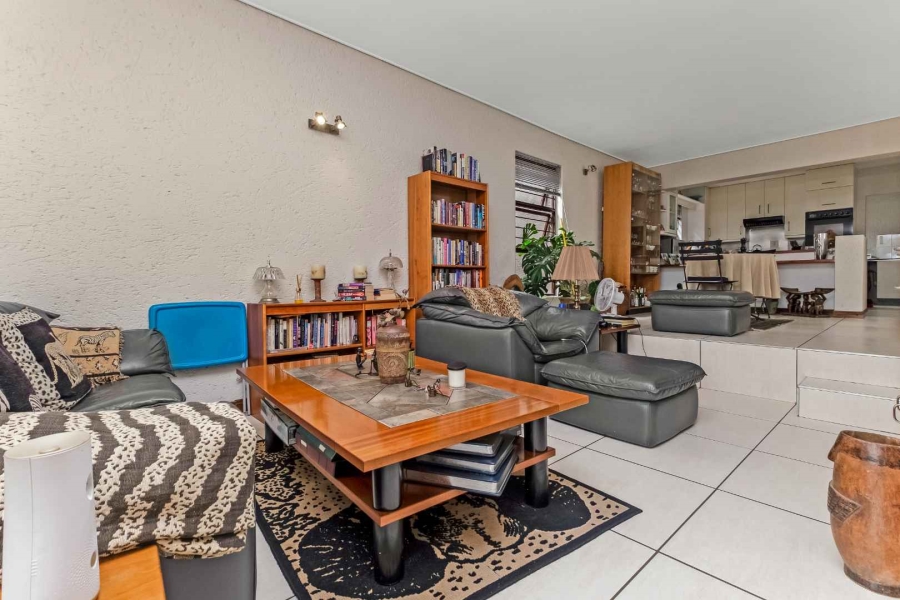 To Let 3 Bedroom Property for Rent in Fourways Gardens Gauteng