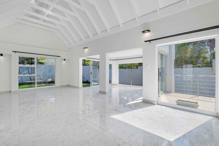 To Let 4 Bedroom Property for Rent in Dainfern Golf Estate Gauteng