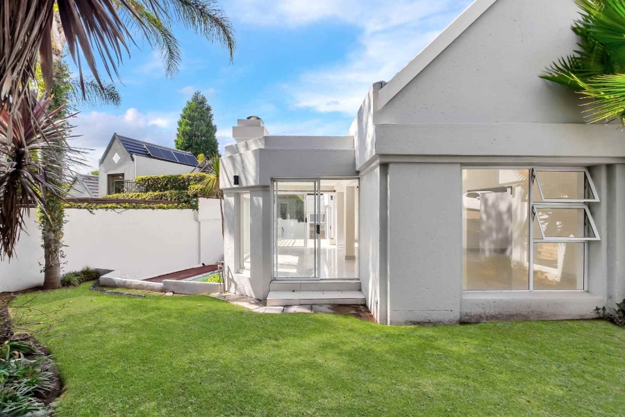 To Let 4 Bedroom Property for Rent in Dainfern Golf Estate Gauteng