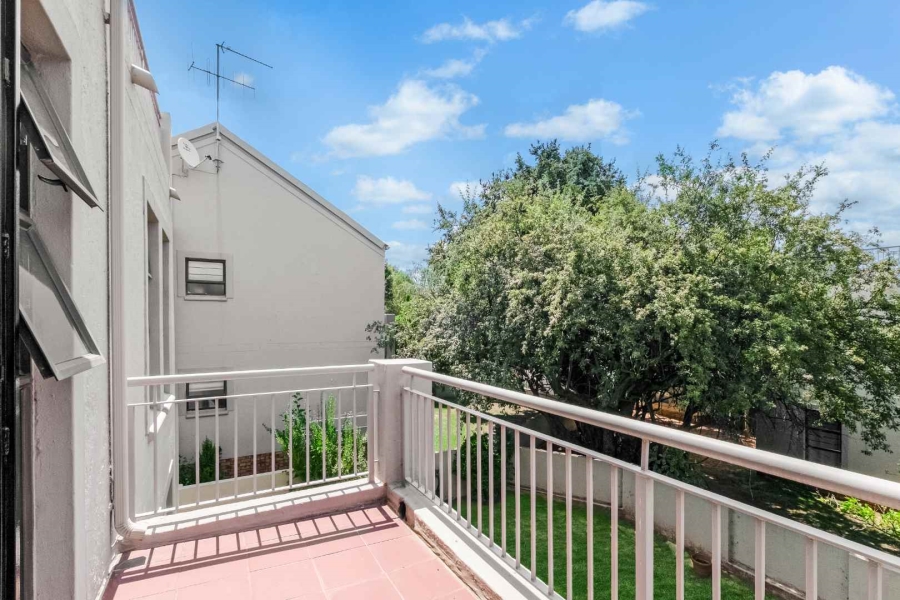 2 Bedroom Property for Sale in Paulshof Gauteng