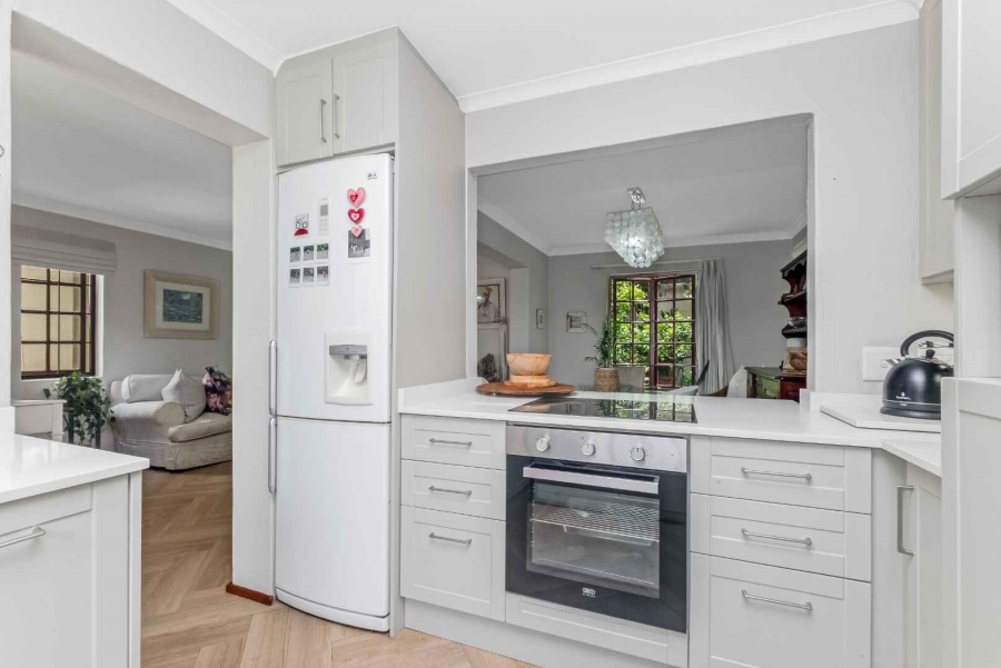 2 Bedroom Property for Sale in Lonehill Gauteng