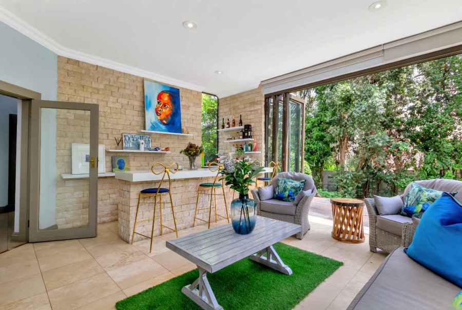 To Let 5 Bedroom Property for Rent in Dainfern Golf Estate Gauteng