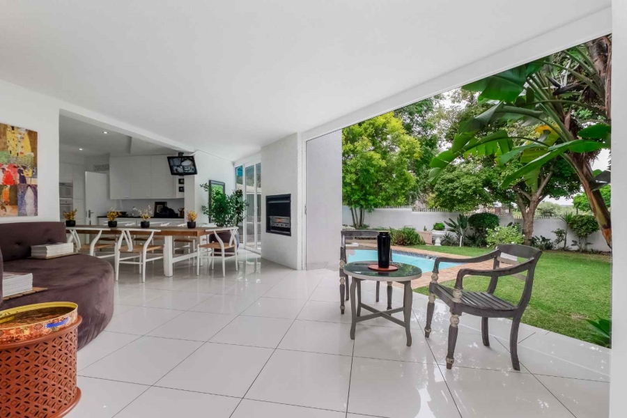 To Let 3 Bedroom Property for Rent in Lonehill Gauteng