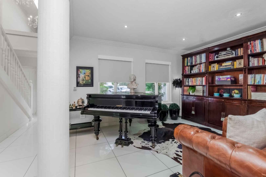 To Let 3 Bedroom Property for Rent in Lonehill Gauteng