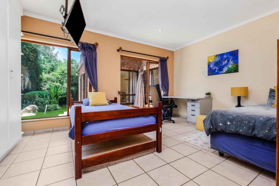 6 Bedroom Property for Sale in Bryanston Gauteng