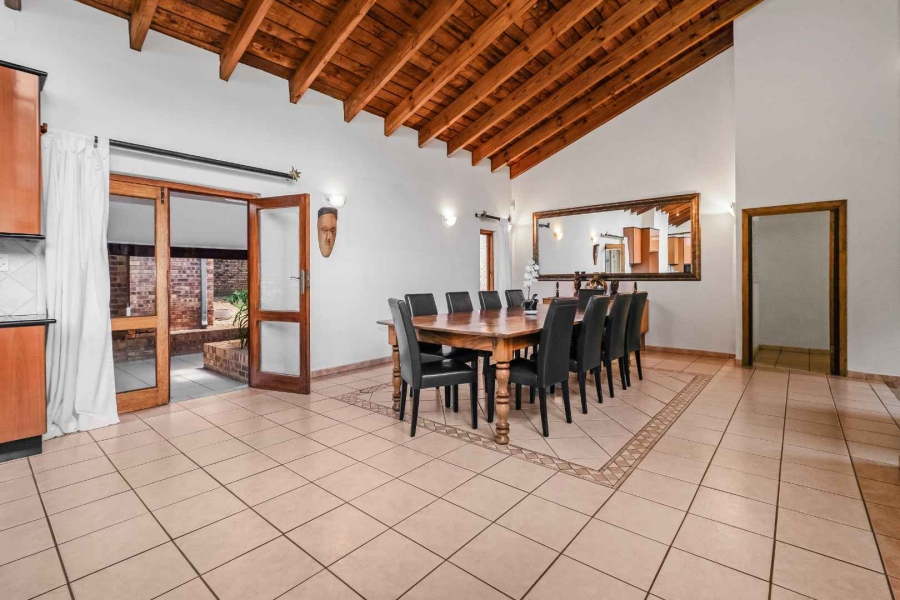 6 Bedroom Property for Sale in Bryanston Gauteng