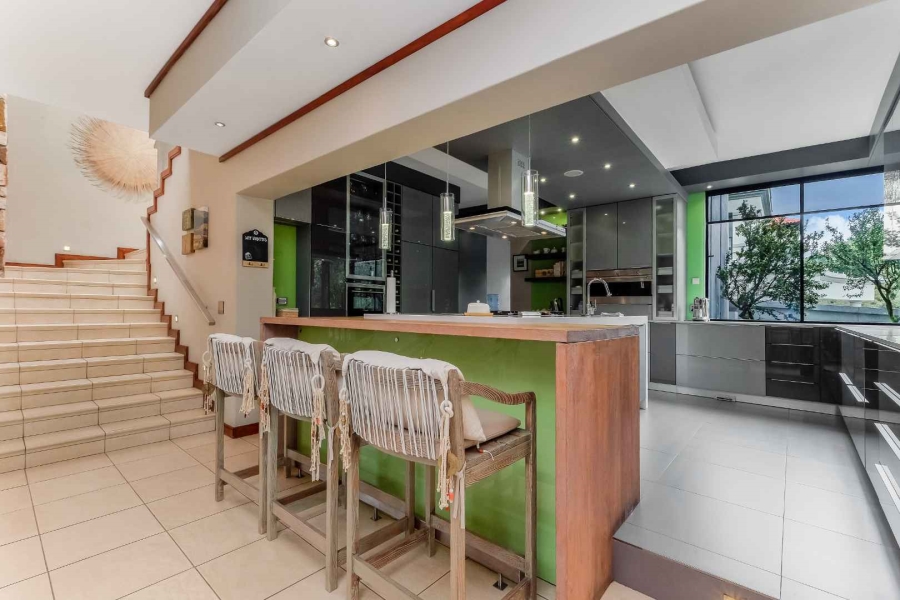 To Let 4 Bedroom Property for Rent in Dainfern Valley Gauteng