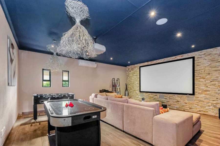 To Let 4 Bedroom Property for Rent in Dainfern Valley Gauteng