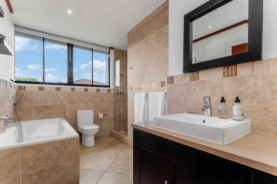 To Let 4 Bedroom Property for Rent in Dainfern Valley Gauteng