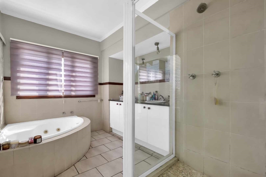 To Let 4 Bedroom Property for Rent in Dainfern Golf Estate Gauteng