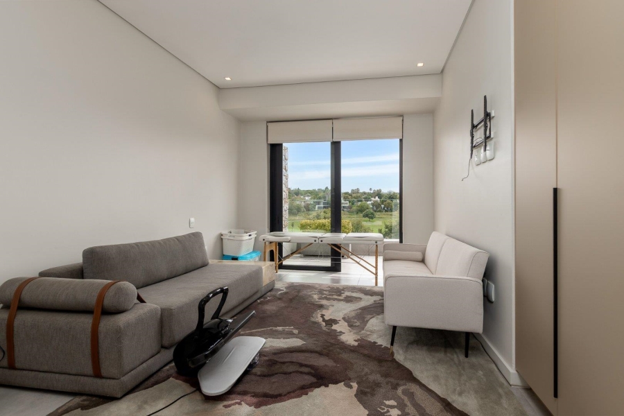 5 Bedroom Property for Sale in Dainfern Golf Estate Gauteng