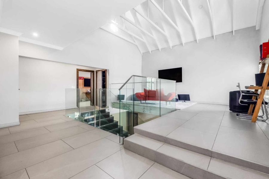 4 Bedroom Property for Sale in Dainfern Golf Estate Gauteng