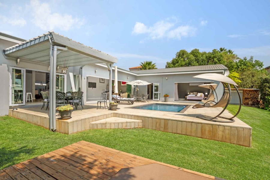 To Let 4 Bedroom Property for Rent in Dainfern Golf Estate Gauteng