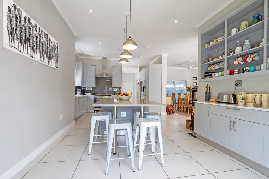 To Let 4 Bedroom Property for Rent in Dainfern Golf Estate Gauteng