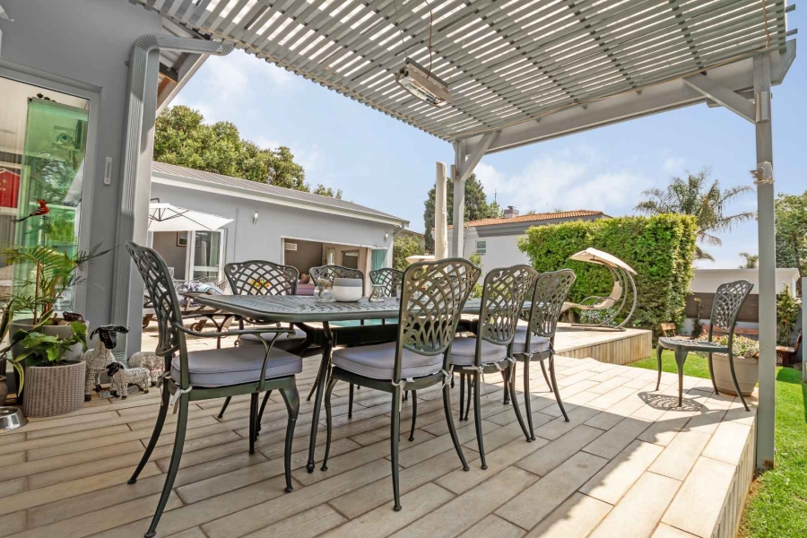 To Let 4 Bedroom Property for Rent in Dainfern Golf Estate Gauteng