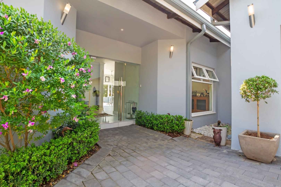 To Let 4 Bedroom Property for Rent in Dainfern Golf Estate Gauteng