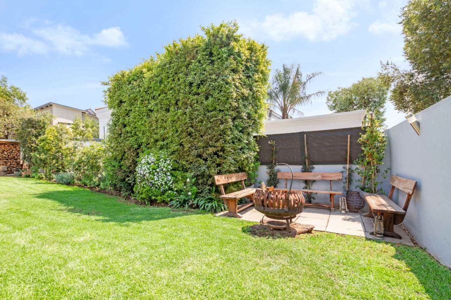 To Let 4 Bedroom Property for Rent in Dainfern Golf Estate Gauteng