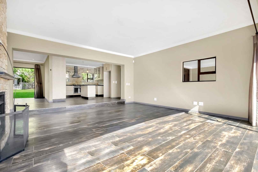 To Let 4 Bedroom Property for Rent in Dainfern Valley Gauteng