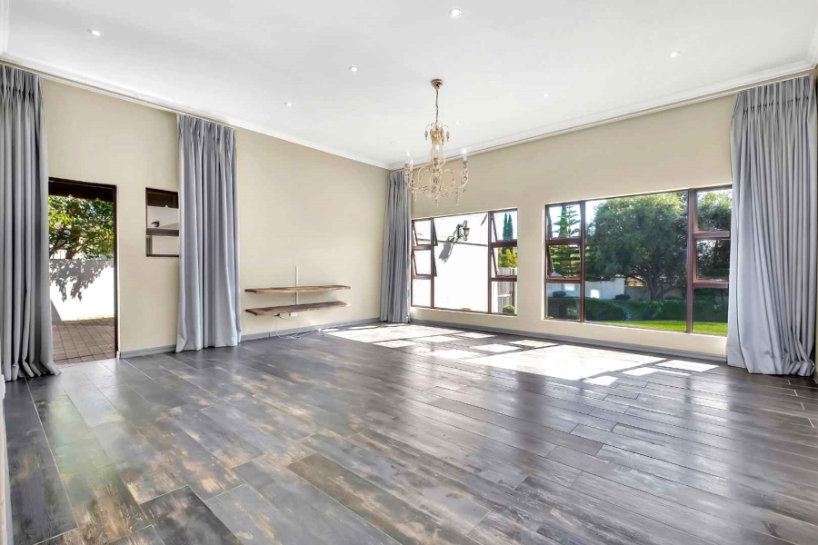 To Let 4 Bedroom Property for Rent in Dainfern Valley Gauteng