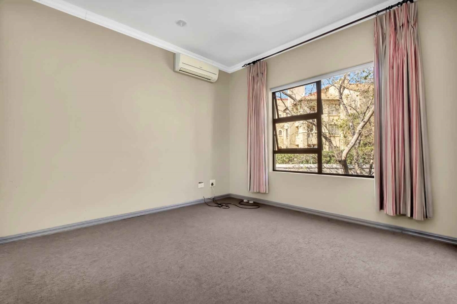 To Let 4 Bedroom Property for Rent in Dainfern Valley Gauteng