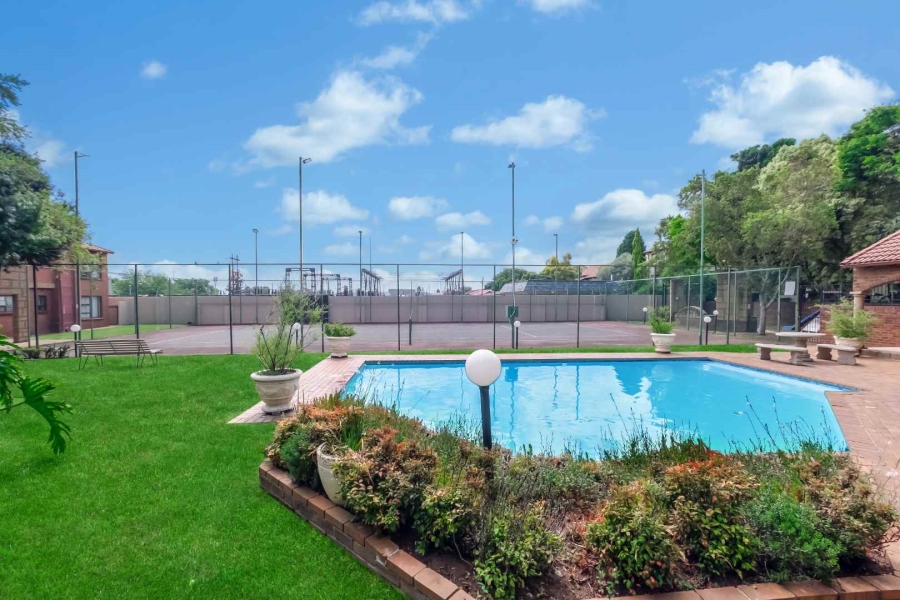 2 Bedroom Property for Sale in Morningside Gauteng