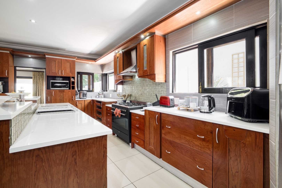 6 Bedroom Property for Sale in Dainfern Golf Estate Gauteng