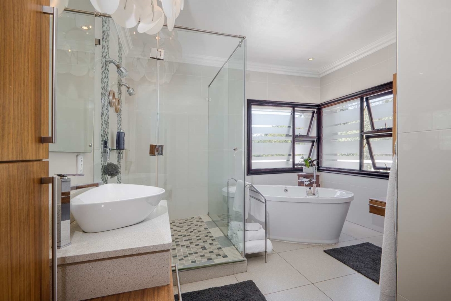 6 Bedroom Property for Sale in Dainfern Golf Estate Gauteng