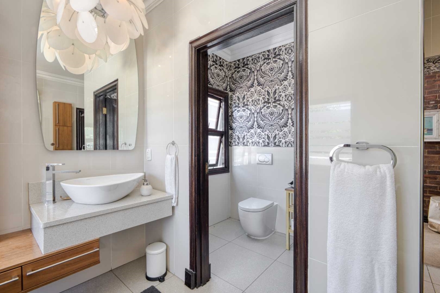 6 Bedroom Property for Sale in Dainfern Golf Estate Gauteng