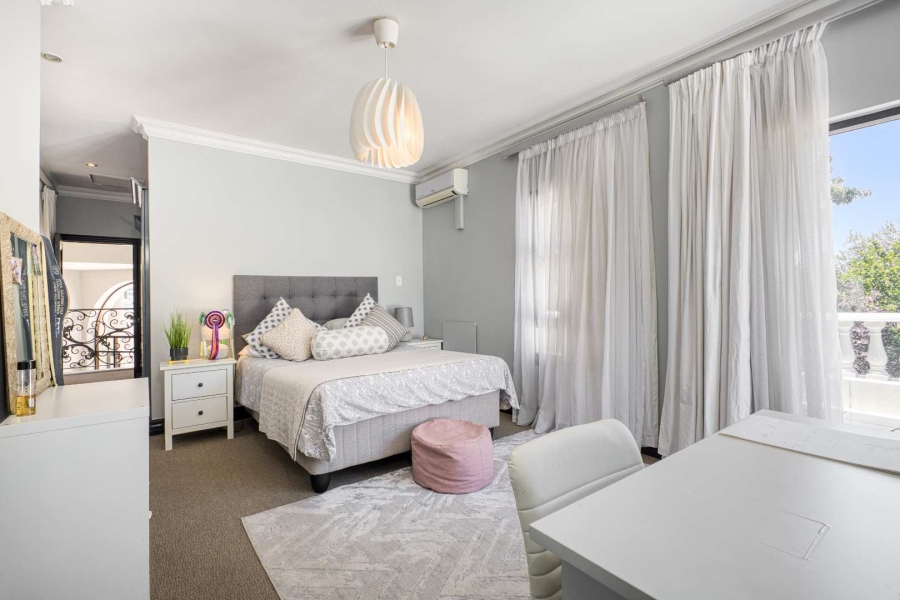 6 Bedroom Property for Sale in Dainfern Golf Estate Gauteng