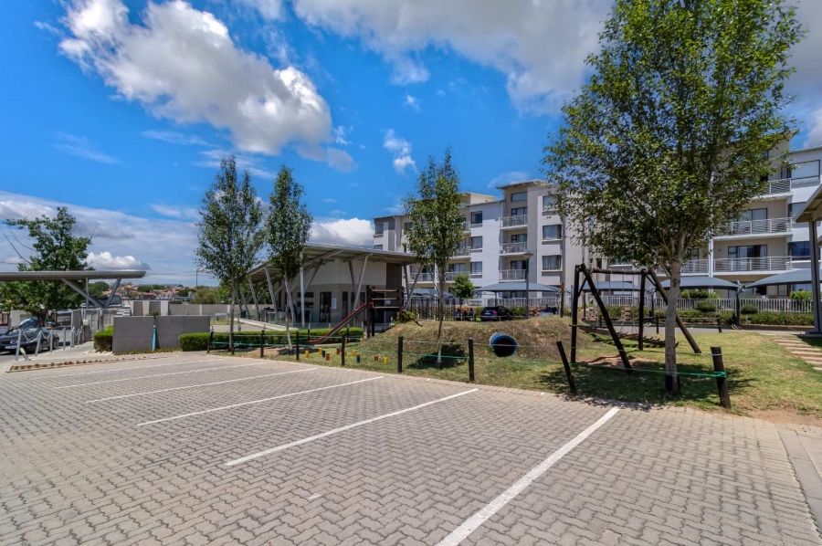 3 Bedroom Property for Sale in Broadacres Gauteng