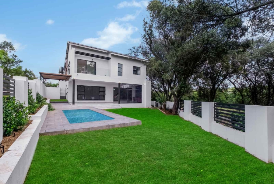 4 Bedroom Property for Sale in Helderfontein Estate Gauteng