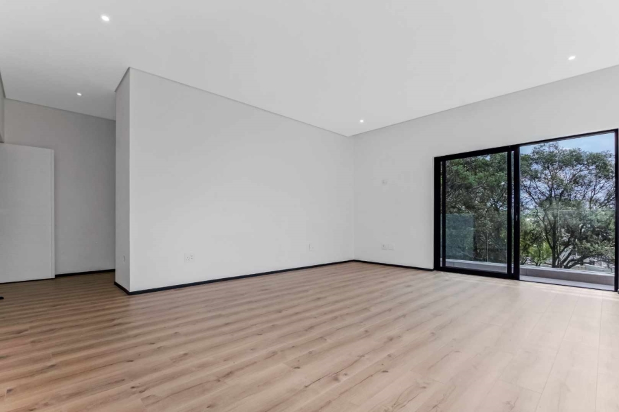 4 Bedroom Property for Sale in Helderfontein Estate Gauteng