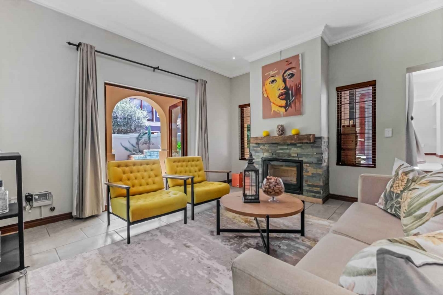 3 Bedroom Property for Sale in Broadacres Gauteng