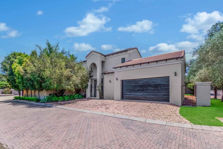 3 Bedroom Property for Sale in Broadacres Gauteng