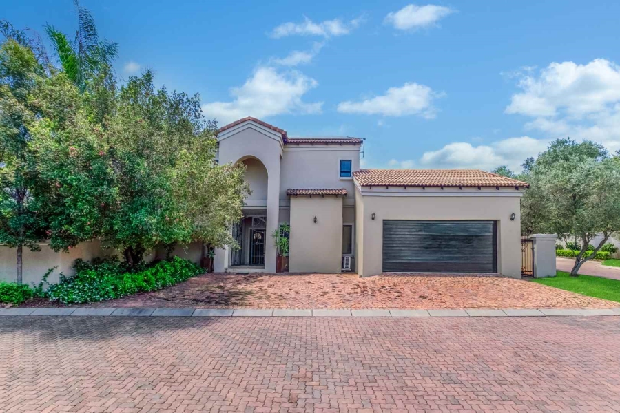 3 Bedroom Property for Sale in Broadacres Gauteng