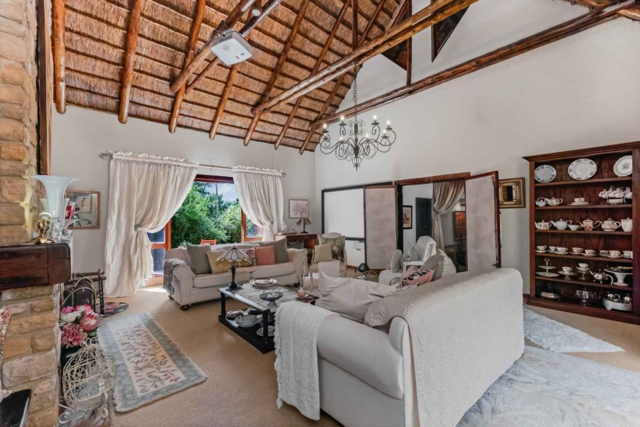 7 Bedroom Property for Sale in Beaulieu Gauteng