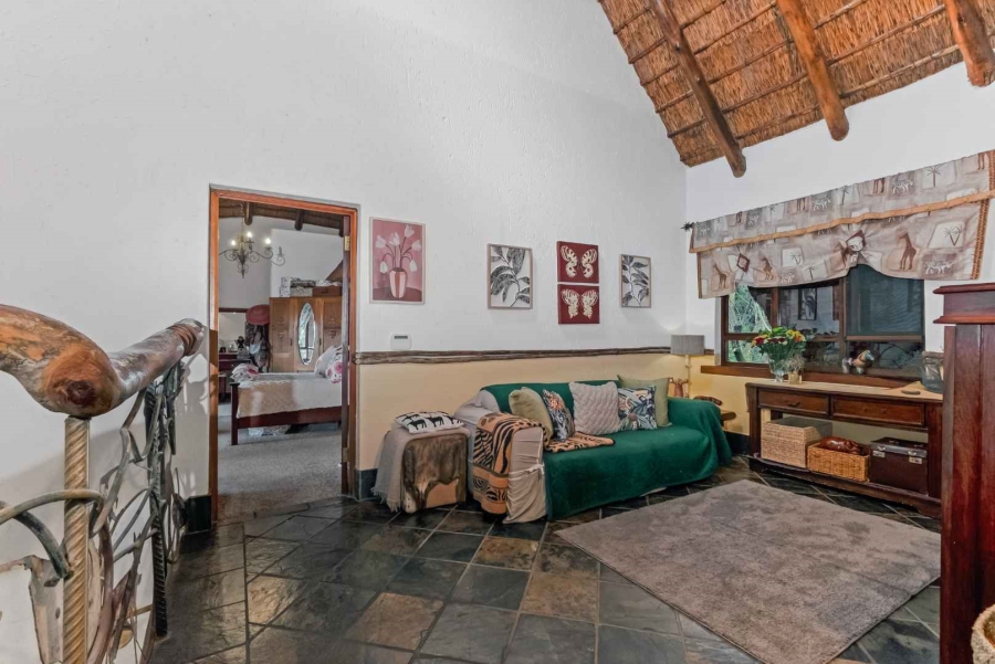 7 Bedroom Property for Sale in Beaulieu Gauteng