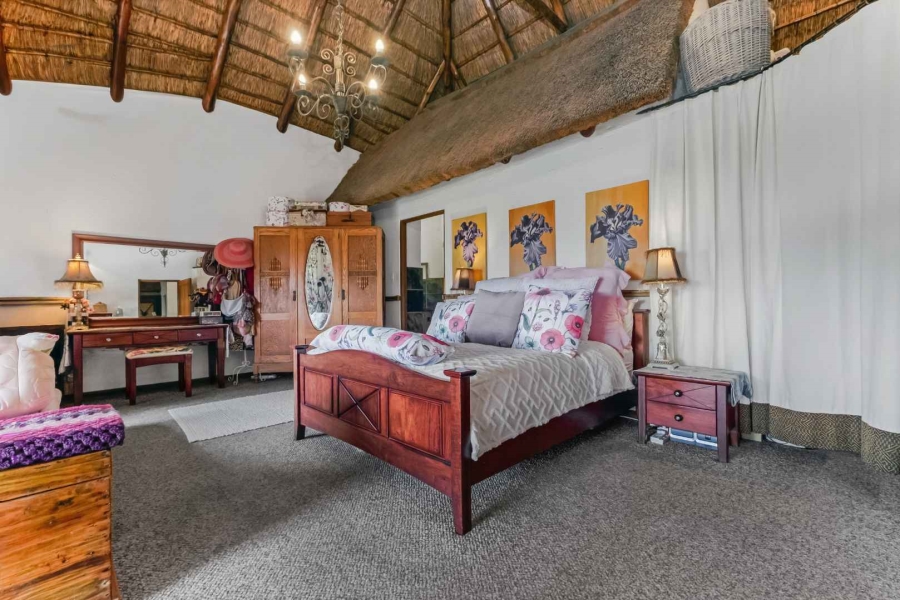 7 Bedroom Property for Sale in Beaulieu Gauteng