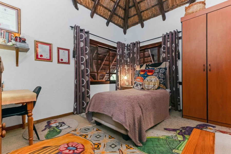 7 Bedroom Property for Sale in Beaulieu Gauteng