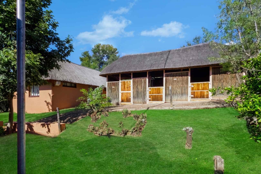 7 Bedroom Property for Sale in Beaulieu Gauteng
