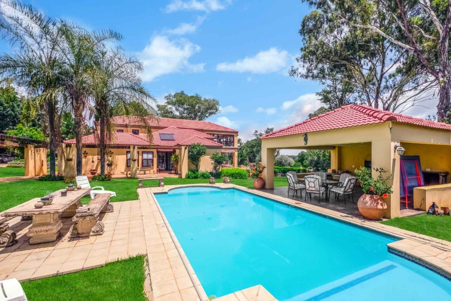 6 Bedroom Property for Sale in Beaulieu Gauteng