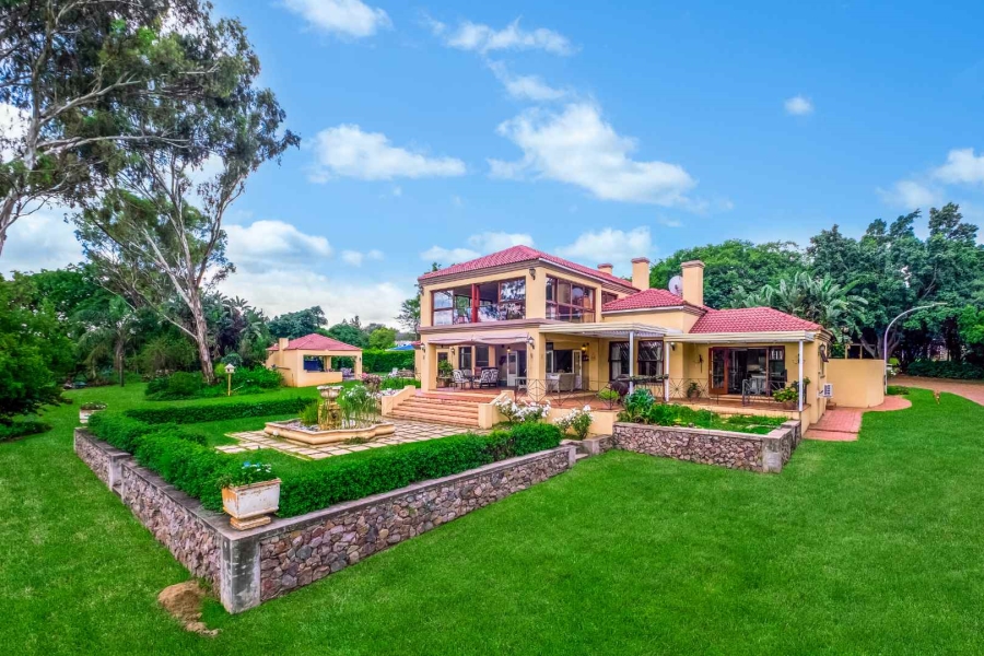 6 Bedroom Property for Sale in Beaulieu Gauteng