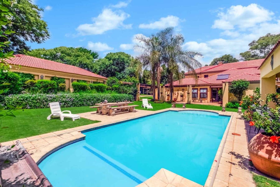 6 Bedroom Property for Sale in Beaulieu Gauteng