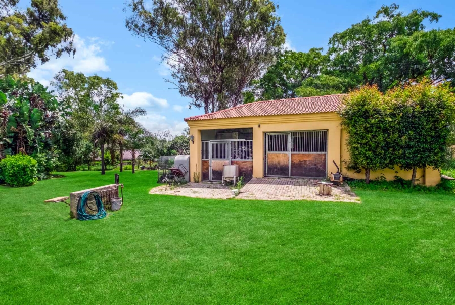 6 Bedroom Property for Sale in Beaulieu Gauteng