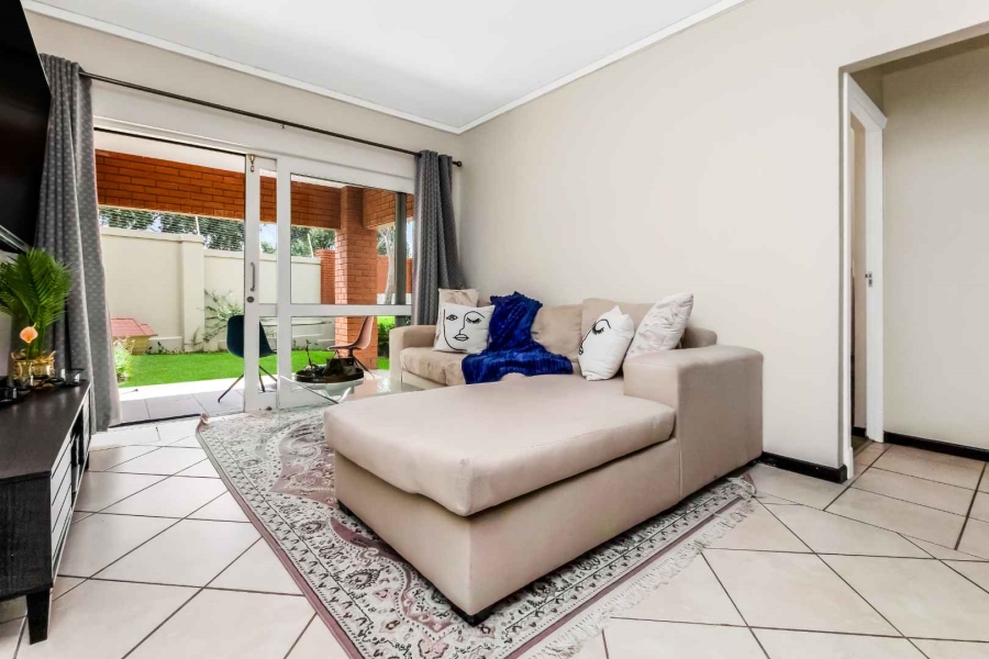 1 Bedroom Property for Sale in Lonehill Gauteng