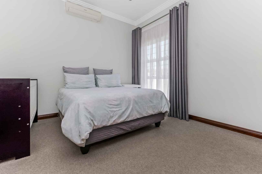 3 Bedroom Property for Sale in Broadacres Gauteng