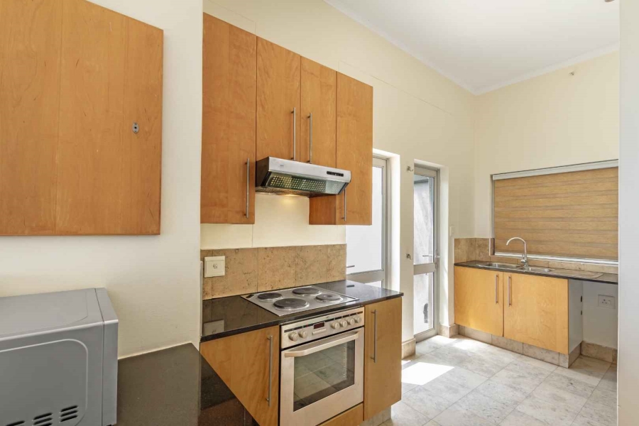 3 Bedroom Property for Sale in Sandhurst Gauteng